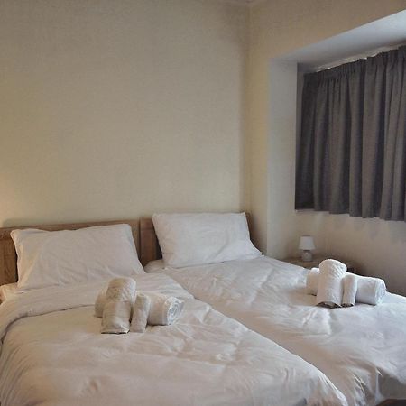 2 Bedroom, Central And Spacious Apartment With Sea View - 2 Msida Buitenkant foto